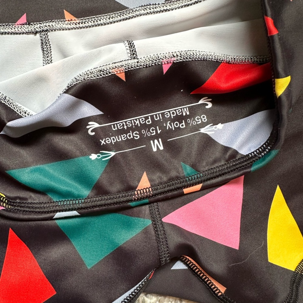 UNITED LIFTERS MID RISE SHORTS - Picture 4 of 4